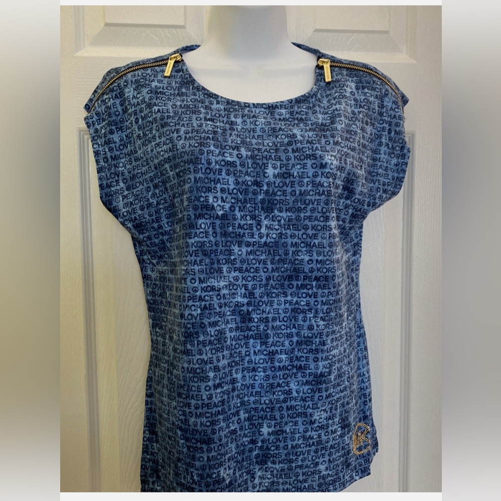MICHAEL KORS AUTHENTIC! WOMENS LOVE PEACE MK T-SHIRT WITH FASHION ZIP SHOULDER.